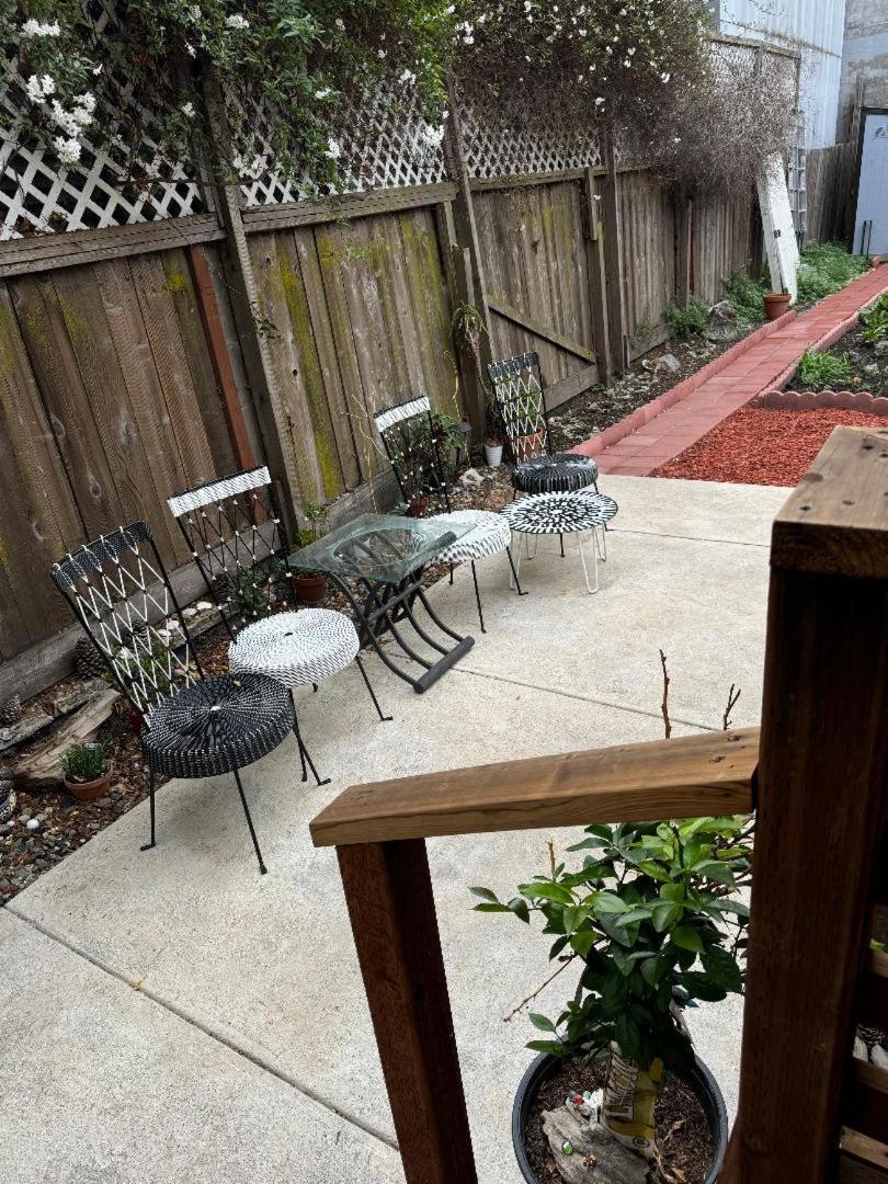 Bumblebee House Leilighet Oakland Eksteriør bilde